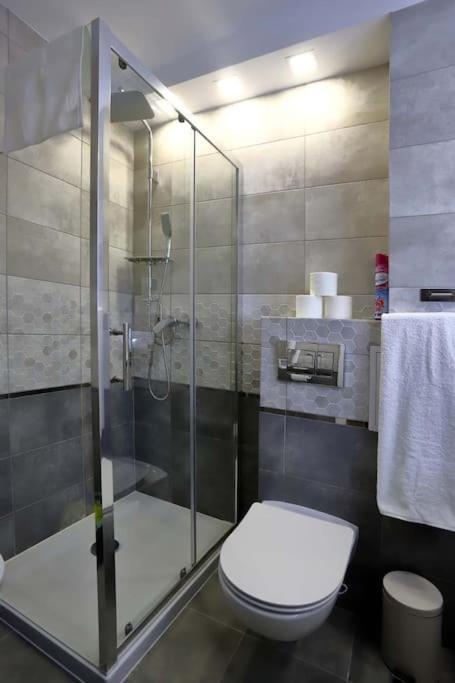 Samodzielne 3-Pokojowe Mieszkanie Blisko Plazy Ustka Esterno foto