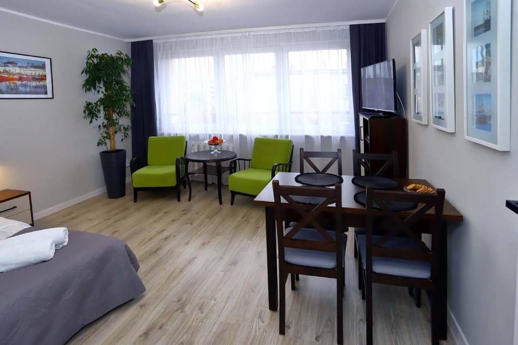 Samodzielne 3-Pokojowe Mieszkanie Blisko Plazy Ustka Esterno foto